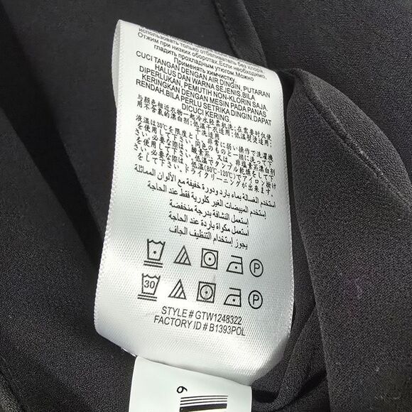 🆕️ BCBGMAXAZRIA Double-Breasted Crepe Blazer Blouse in Black - Picture 10 of 13